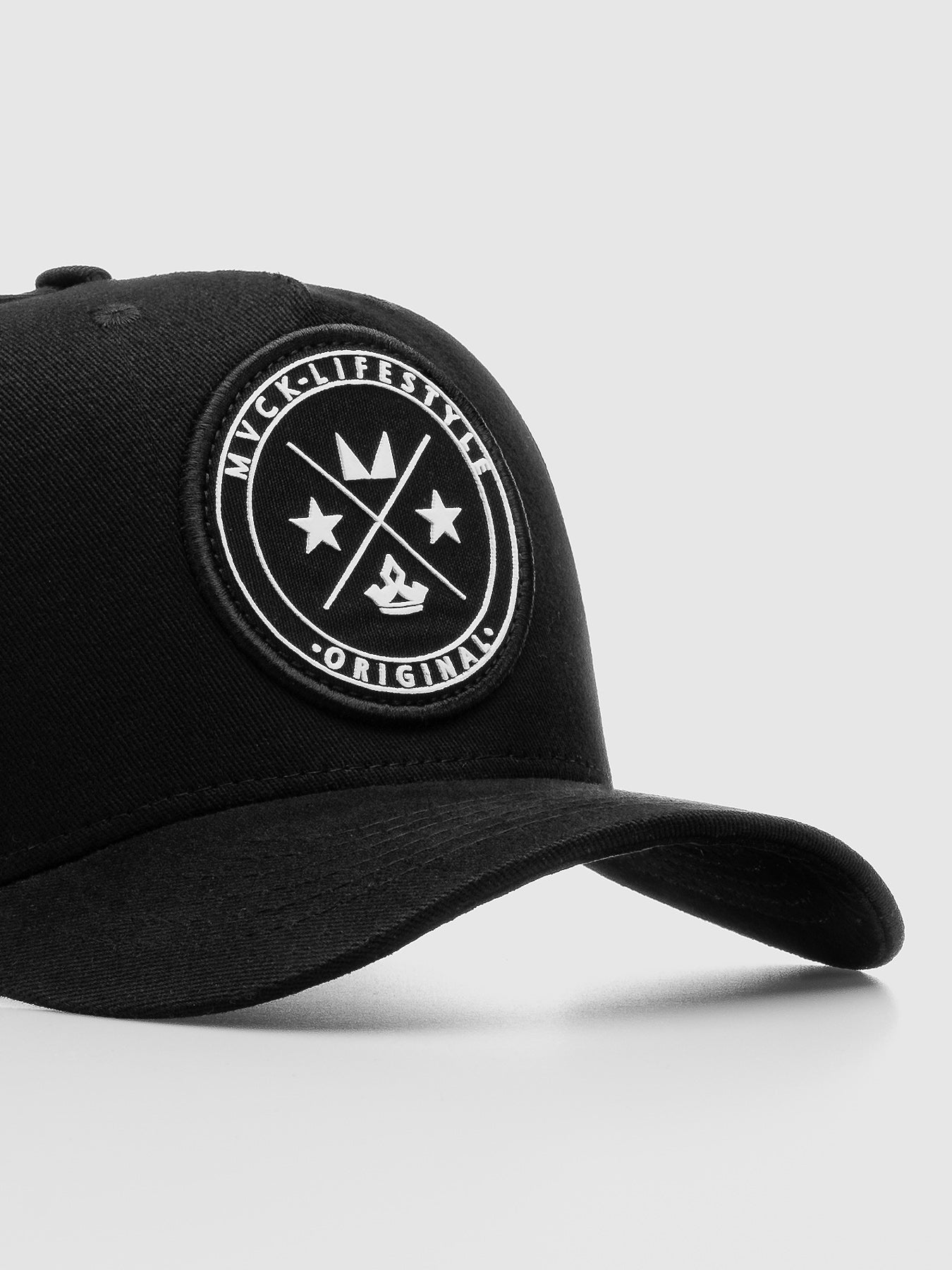 Boné Trucker Brasão Preto MVCK