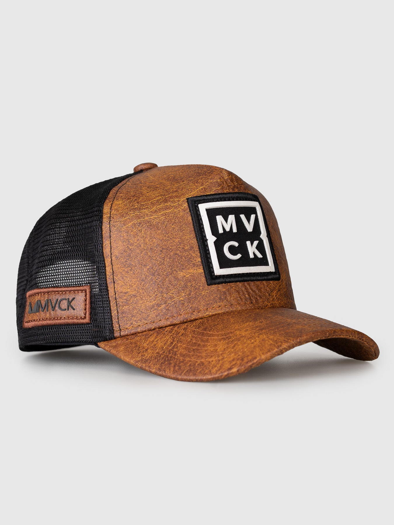 Boné Madrid Trucker Couro MVCK