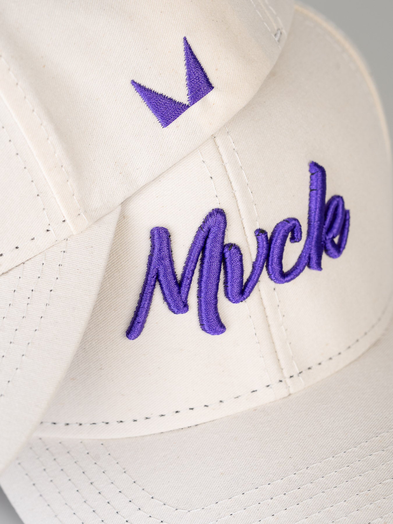 Boné Polo Classic Areia e Roxo MVCK