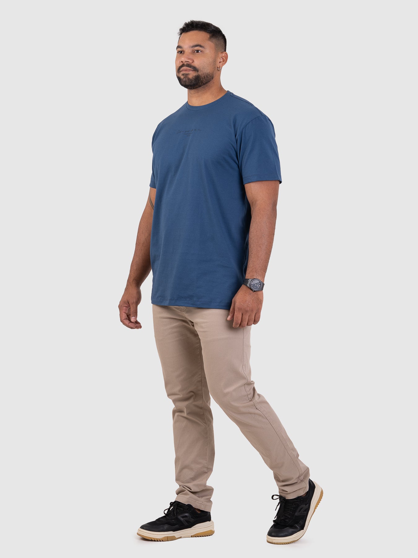 Timeless Azul Camiseta Timeless Azul Índigo MVCK – MVCK Moda e Estilo