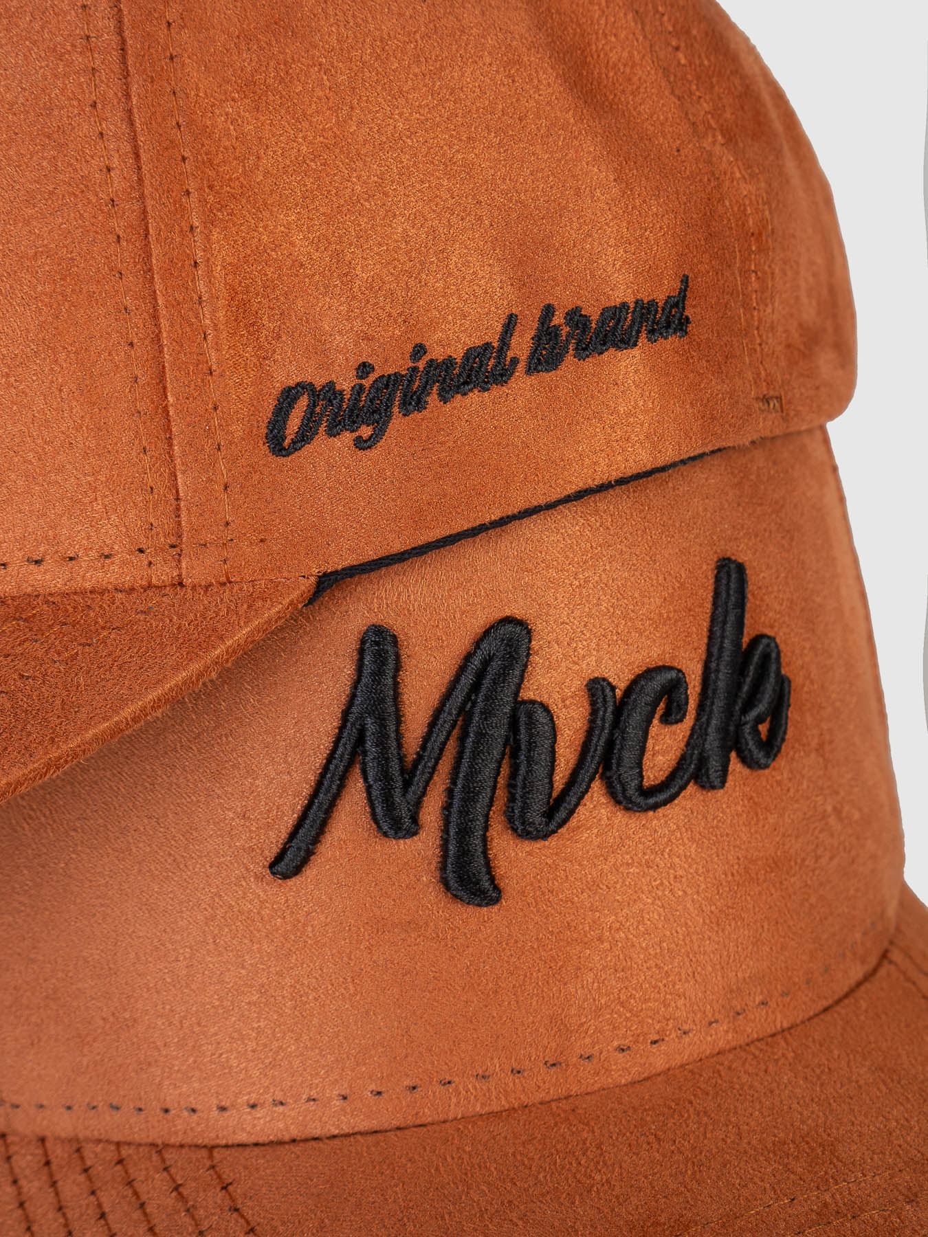 Boné Bordado Original Brand Caramelo Camurça MVCK
