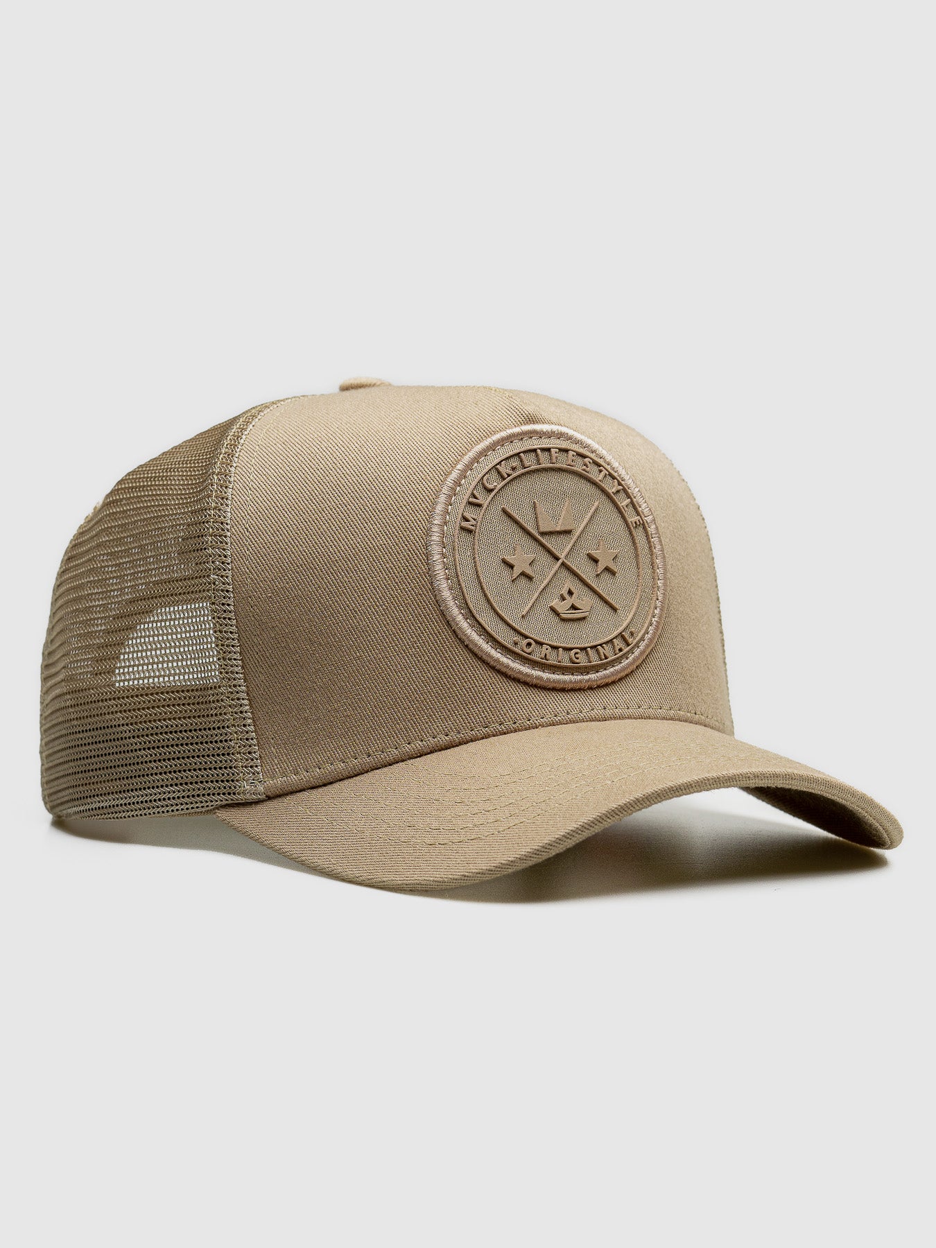 Boné Trucker Brasão Areia MVCK