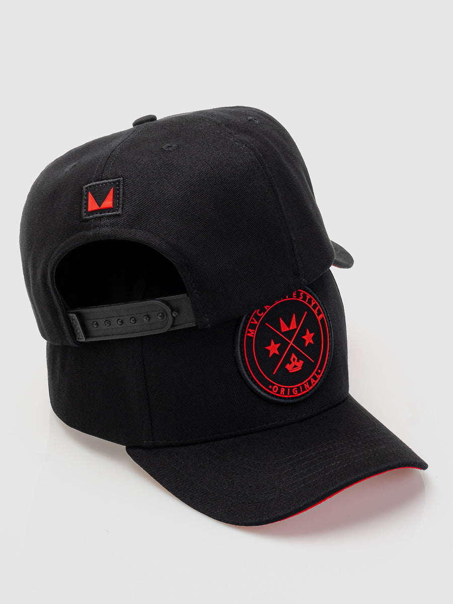 Boné Trucker Brasão Preto e Vermelho MVCK