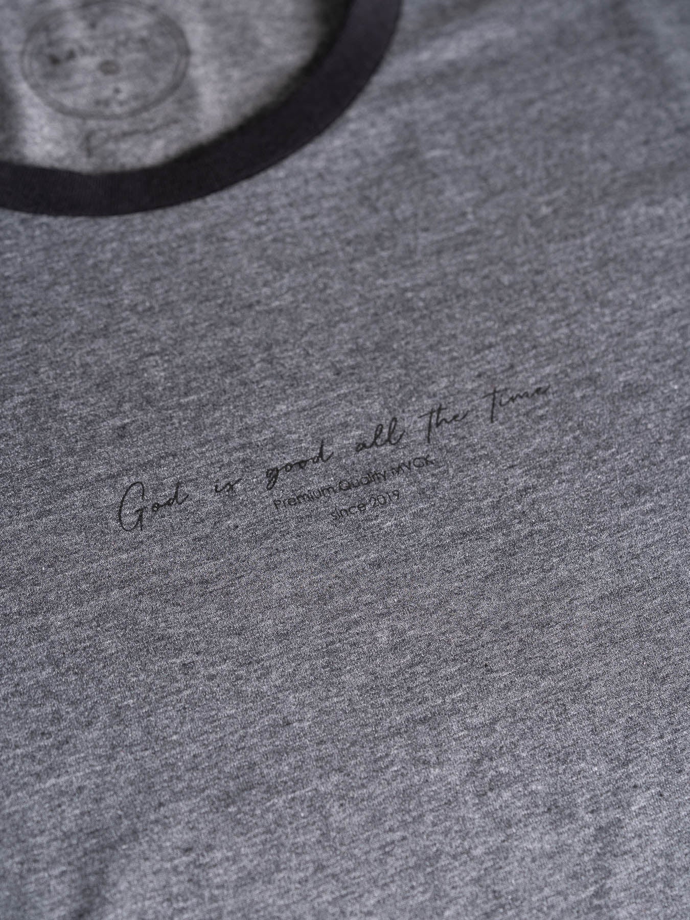 Camiseta Timeless Mescla e Preto MVCK