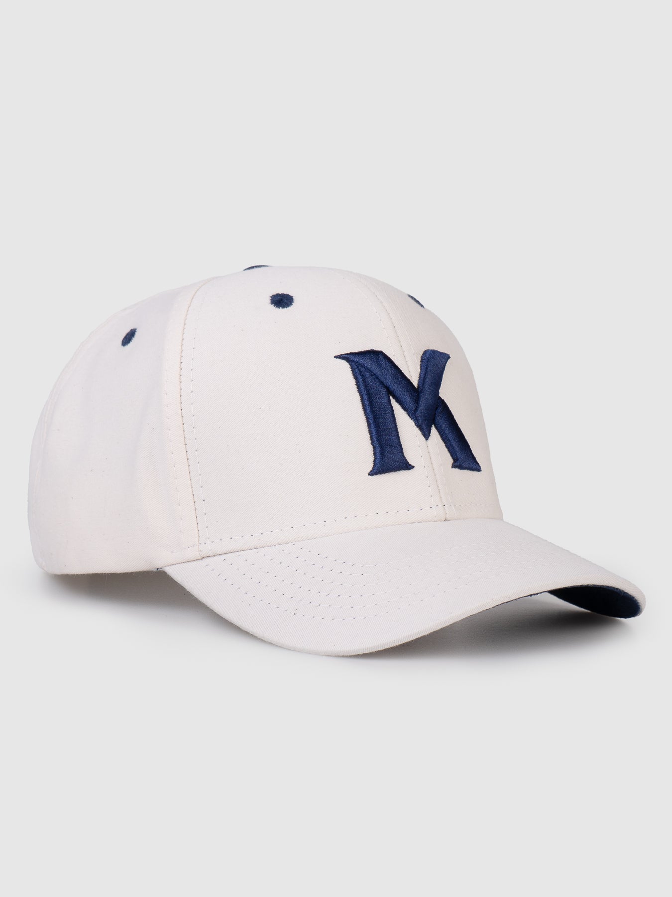 Boné Polo Maverick Off White e Marinho MVCK