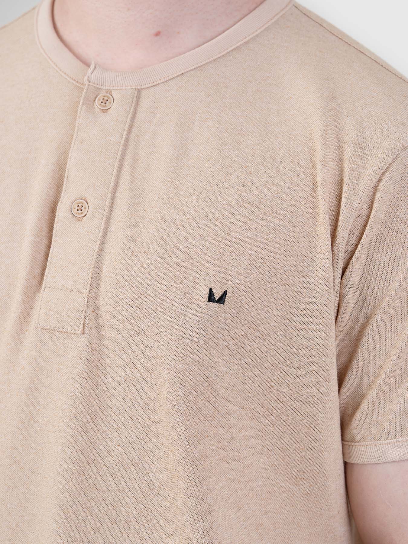 Camiseta Masculina Henley Bege MVCK