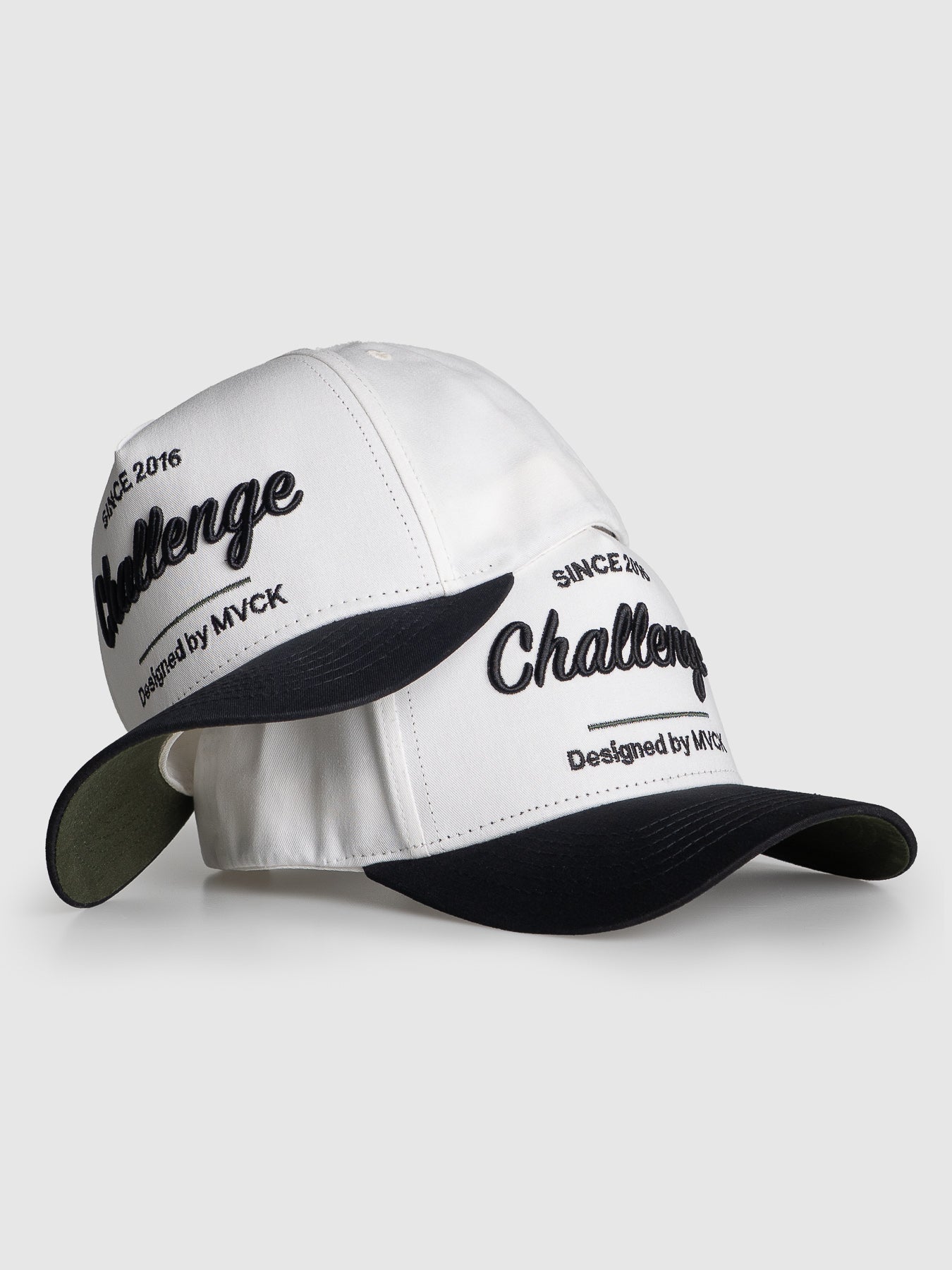 Boné Aba Curva Challenge Off White, Preto e Verde MVCK