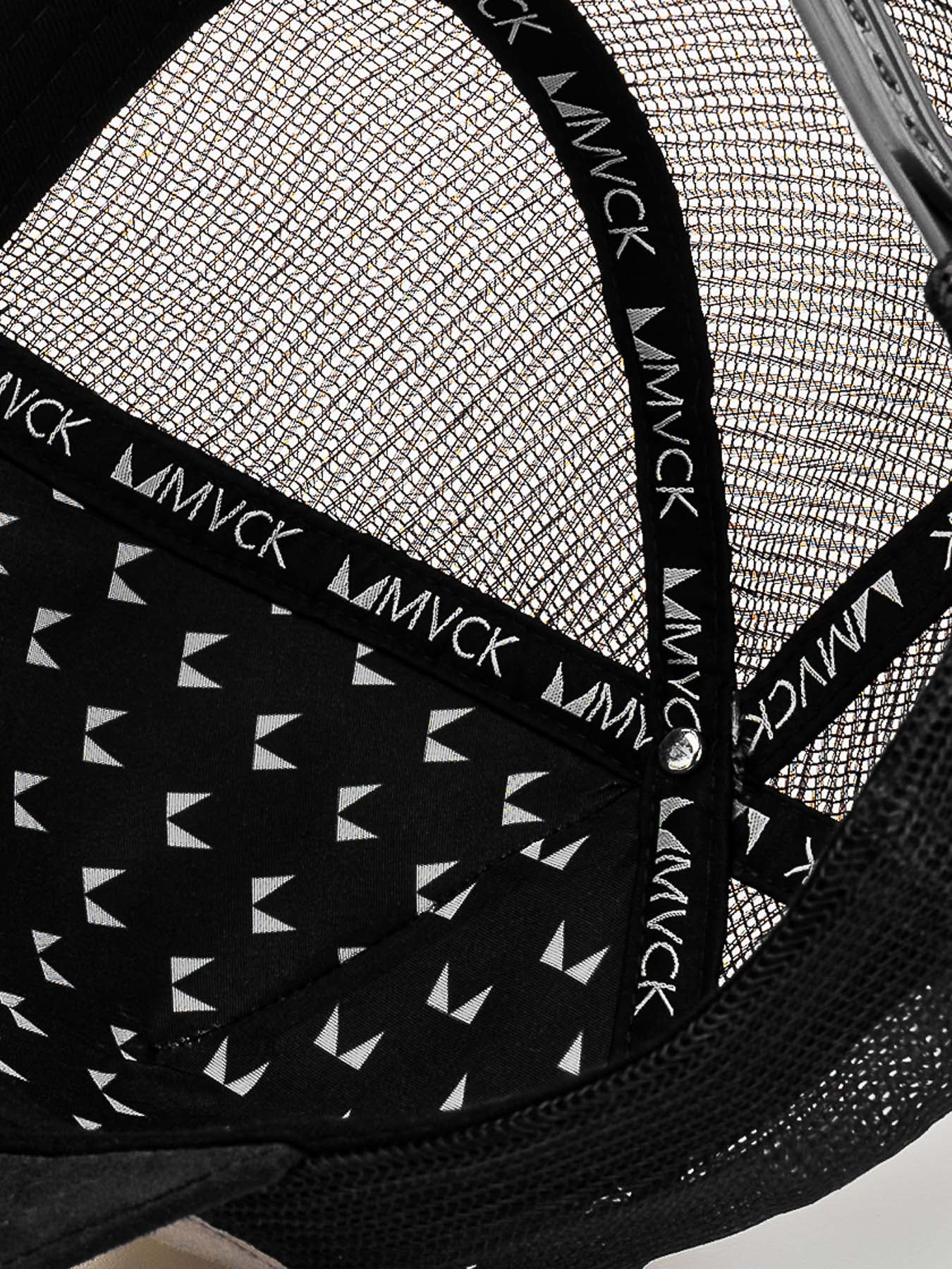 Boné Trucker Colorado Preto e Bege Camurça MVCK