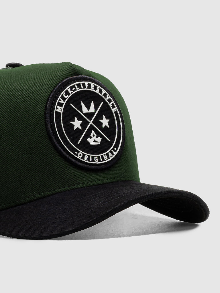Boné Trucker Brasão Verde e Preto Mvck